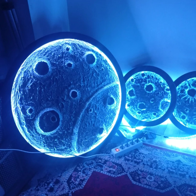 خرید تابلو ماه قطر ۹۰