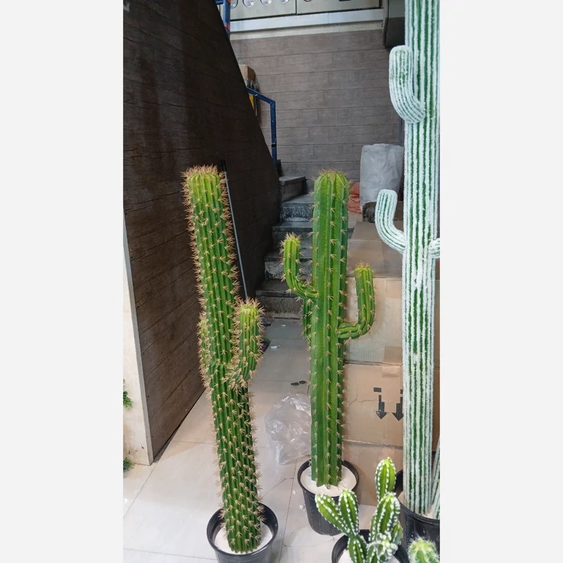 گل مصنوعی کاکتوس