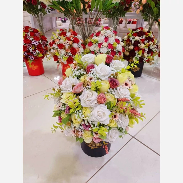 خرید باکس گل مصنوعی